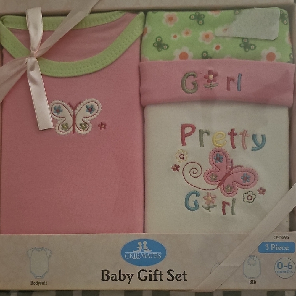 Baby gift set baby shower boxed